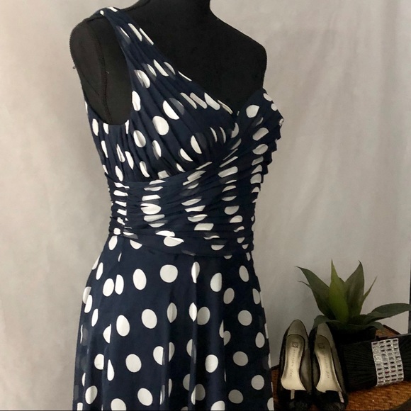 *Adrianna Papell One-Shoulder Vintage Dress - Picture 10 of 14